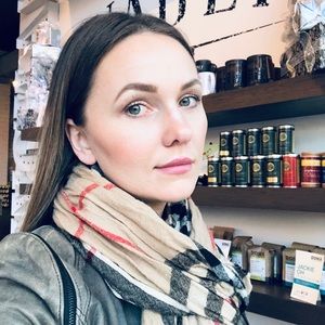 Meet your Posher, Andreyelise